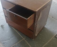 Table Almira for sale
