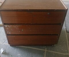 Table Almira for sale